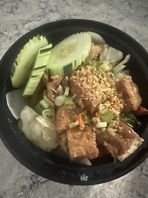 Bangkok Garlic with tofu  at Bangkok Thai Cuisine II in South Dennis