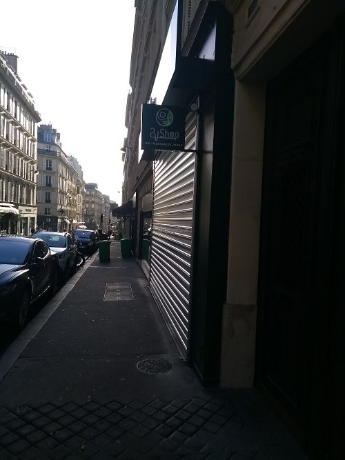 Not open yet at 2VShop in Paris