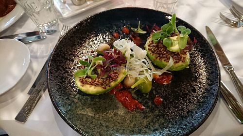 Avocado filled with quinoa + delicous fresh vegetables at Babylon in Heerhugowaard