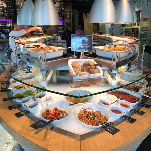 Buffett  at Tibits in Winterthur