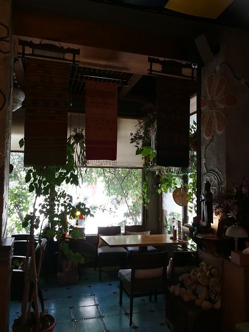 window-side dining area at Flower Space 花草空間 - HuāCǎo KōngJiān in Hualien
