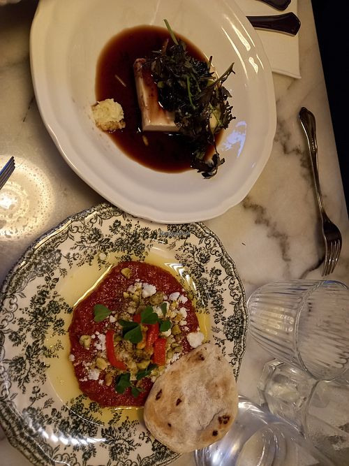  at Like An Elephant in Lyon