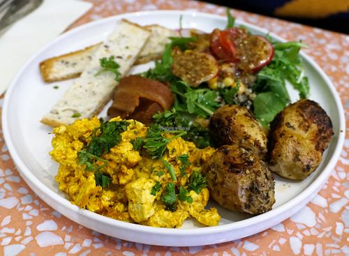 Brunch plate at Jo and Nana Cakes in Paris