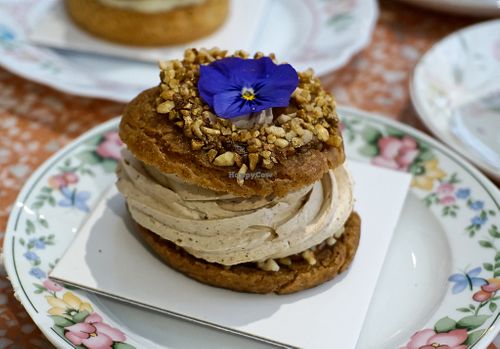 Paris Brest at Jo and Nana Cakes in Paris