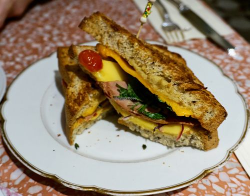 Grilled Cheese at Jo and Nana Cakes in Paris