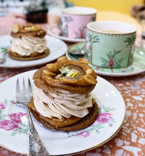 Paris-Dakar + Drinks at Jo and Nana Cakes in Paris