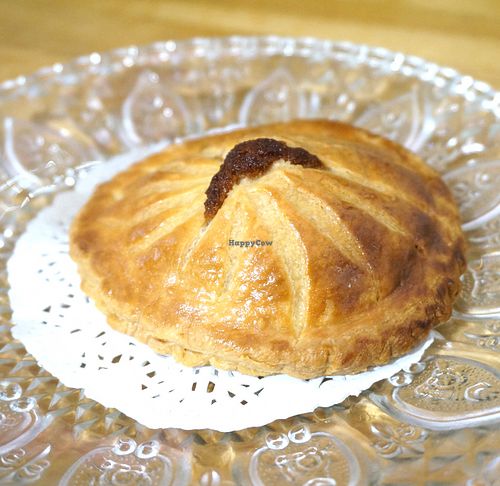 Galette des rois at Jo and Nana Cakes in Paris