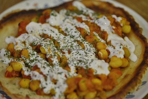 Pan Naan de Garbanzos at Mama Eco in Alcala De Henares