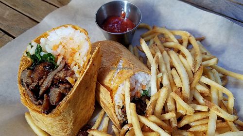 Viet nom nom wrap Korean ribs at Beelman's in Los Angeles