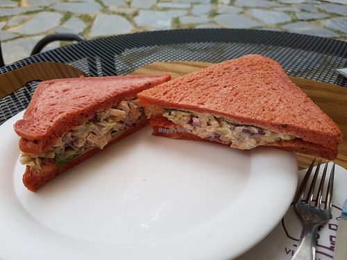 'Crab' sandwich at yummyyomil in Seoul
