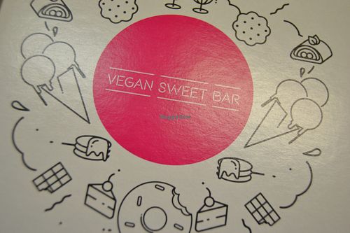 Take-out boxes available at Vegan Food & Sweet Bar in Brno