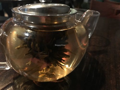 Bouquet flower tea at Something Vegan in Toluca Lake