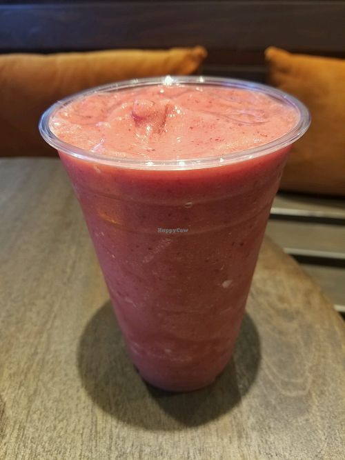 Cherry Berry smoothie at Plant Junkie in Long Beach