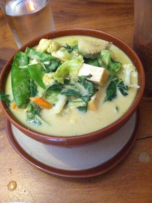 Green curry at Ethos in Bangkok