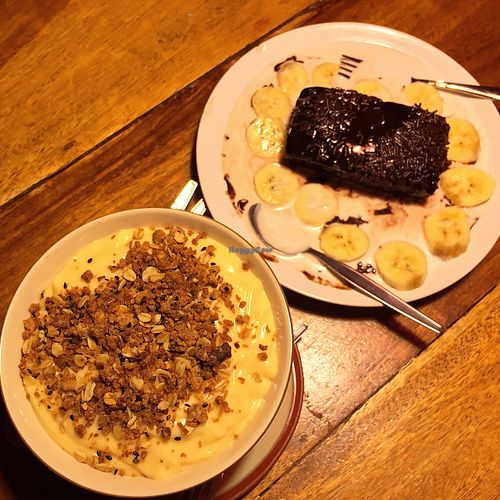 hot cream covered apple crumble and chocolate cake!! at Ethos in Bangkok