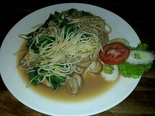 Spaghetti with mushroom and spinach at Ethos in Bangkok