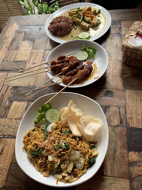 Mie goreng and nasi kare with sate at Vegan Bali in Kuta