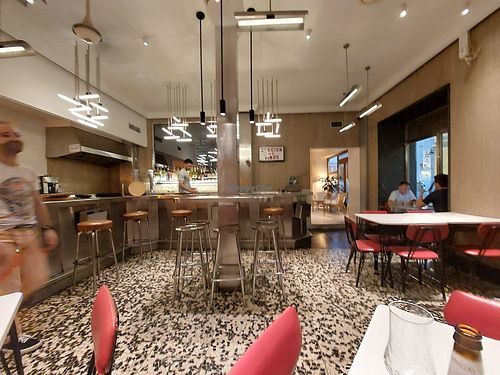 Original 1970s décor at Lopez and Lopez in Madrid