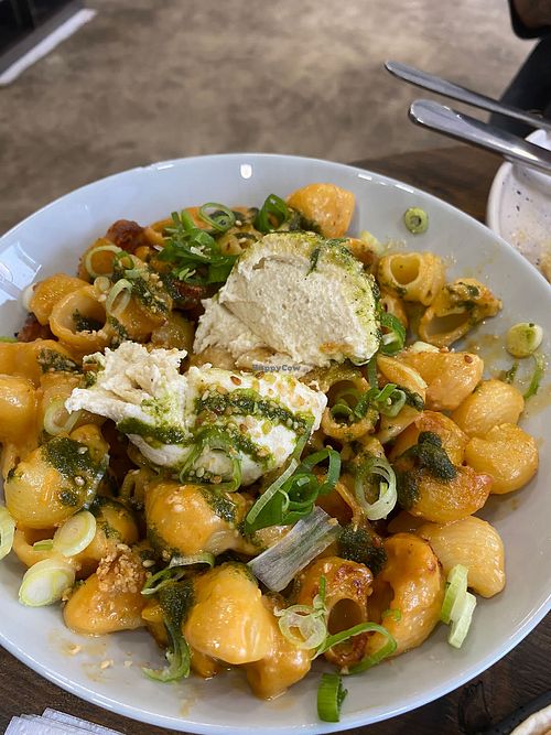 Buratta mac'n'cheese at Aujourd'hui Demain Cafe in Paris