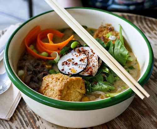 Tonkotsu ramen at Aujourd'hui Demain Cafe in Paris