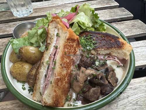 Croque monsieur   at Aujourd'hui Demain Cafe in Paris