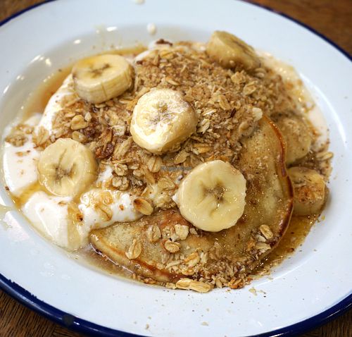 Pancakes w/granola and yoghurt at Aujourd'hui Demain Cafe in Paris