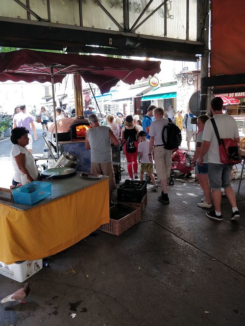 Mobile Socca stand at Socca - Food Truck in Antibes