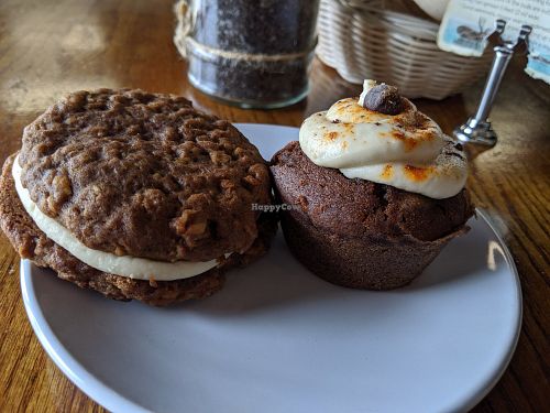 Snickerdoodle cookie sandwich, pumpkin muffin at Murray Hillbilly in Jacksonville