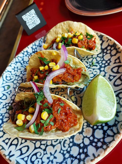 The tacos are very tasty : yummy++ at Wild Food in Granada