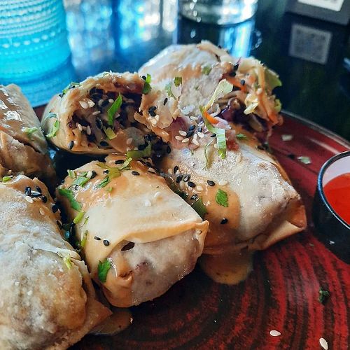 Vietnamese rolls where dry and lacked taste at Wild Food in Granada