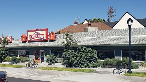 Front street view. Great parking at Vertical Diner in Salt Lake City