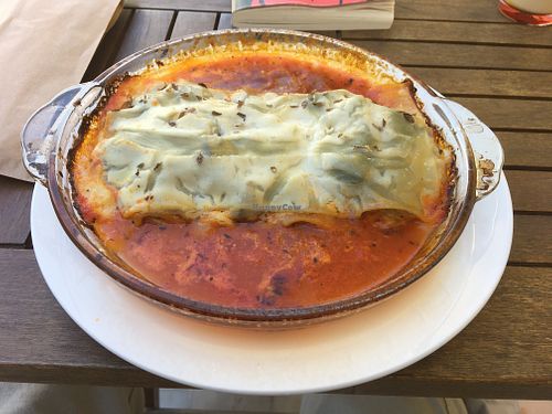 Lasanha, boiling hot but worth the wait 😀 at Bosque in Sintra