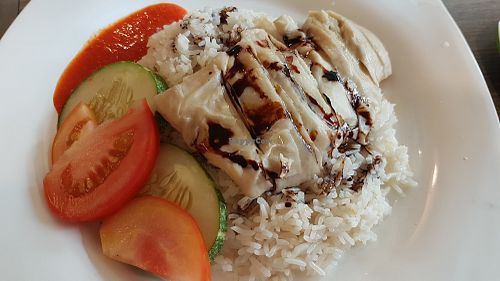 mock chicken rice 
Photo credit to Veg Yuan at SuPerb 素Perb in East Singapore