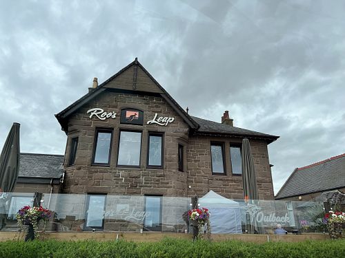 Front   at Roos Leap in Montrose