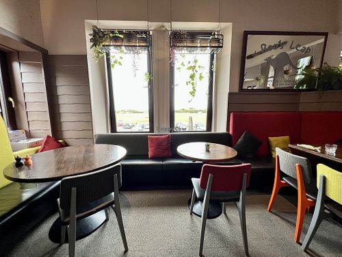 Tables  at Roos Leap in Montrose