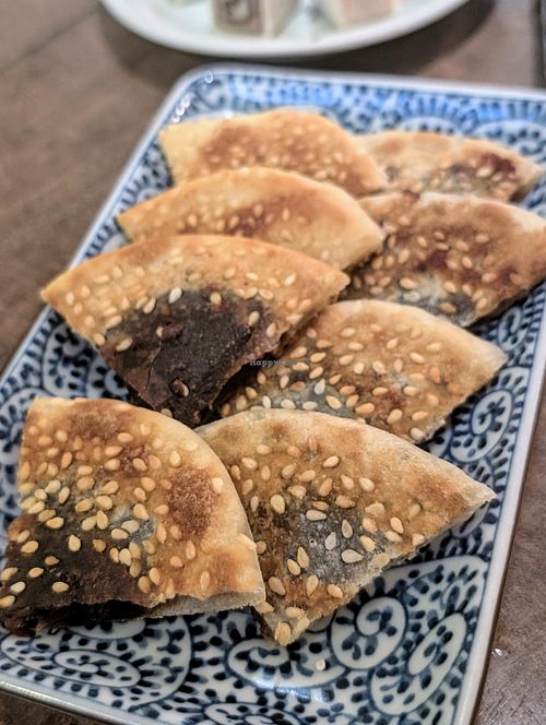 Red bean paste crispy turnover at Zhu Li Guan in Taipei