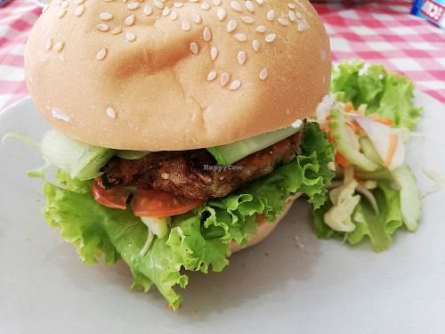 Burger  at Mahob Buos - Siem Reap in Siem Reap