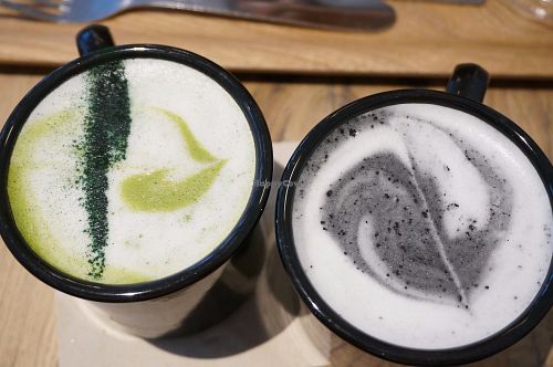 Charcoal & Matcha Latte at Wild & The Moon - Opéra in Paris