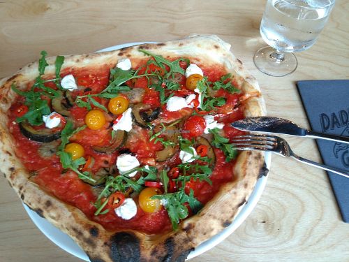 Delicious vegan pizza on Iso Roobertinkatu at Daddy Greens Pizzabar - Humalistonkatu in Helsinki