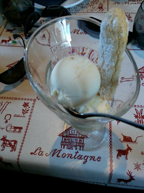 sorbet at Le Petit Chamois in Isola