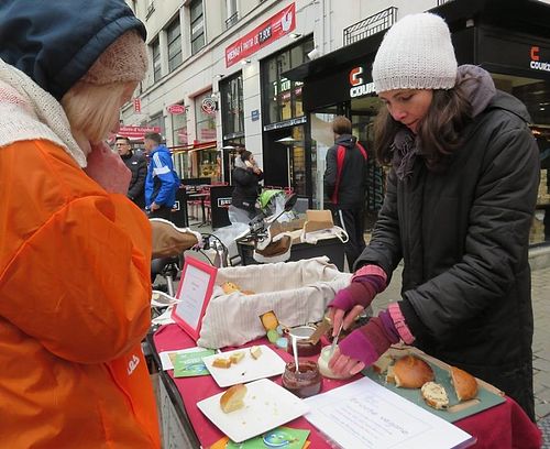 L214 action in Nantes at Vegane de Bretagne in Nantes