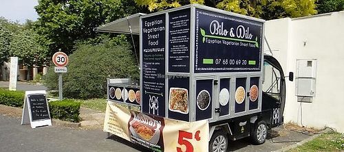 Street food at Bilo & Dilo Food Truck in Nantes