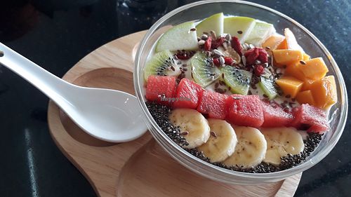 Pineapple wave smoothie bowl at Alchemy Vegan in Chiang Mai