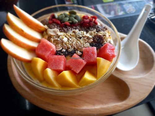 Mango wave smoothie bowl at Alchemy Vegan in Chiang Mai