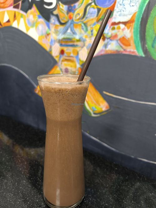 Choc Banana Smoothie at Alchemy Vegan in Chiang Mai