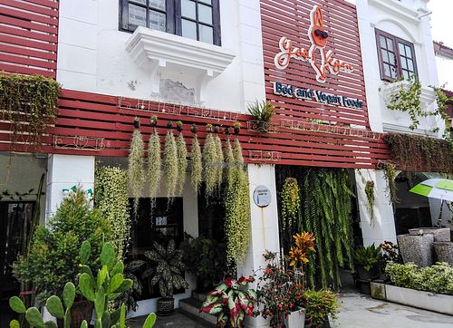 Entrance at Yes Vegan in Pattaya