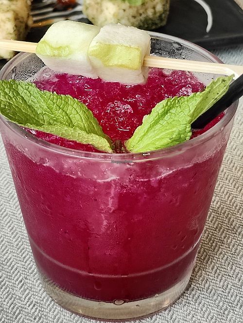 Berry juice at elemen 元素 - HarbourFront in Central Singapore