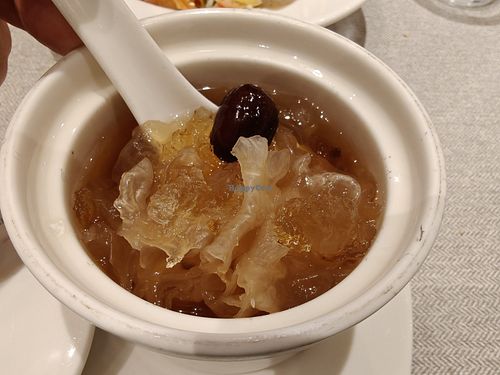 Desserts at elemen 元素 - HarbourFront in Central Singapore