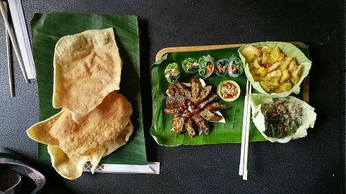 4 choices + tofu crackers at V Secret Street Food - Food Stall in Chiang Mai