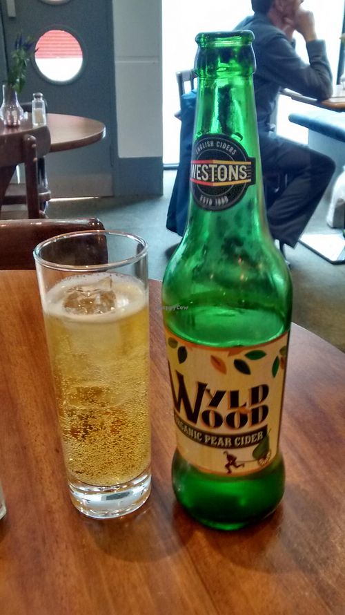 Organic pear cider suitable for vegans at Henderson's Restaurant in Edinburgh
